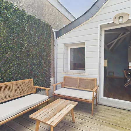 Maison Avec Terrasse Et Jardin A Pour 6 度假居 *