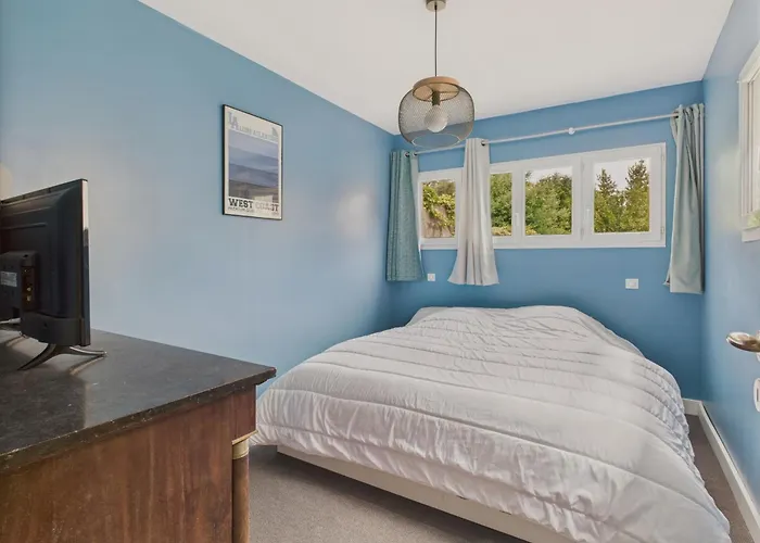 Maison Avec Terrasse Et Jardin A Pour 6 度假居 *