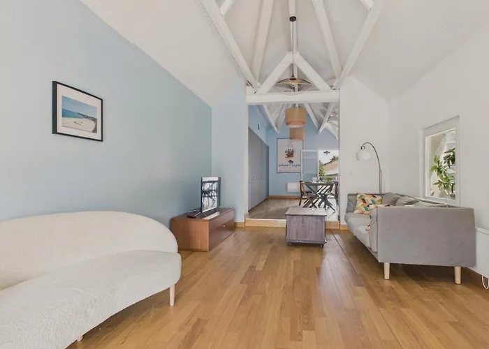 Maison Avec Terrasse Et Jardin A Pour 6 Holiday home